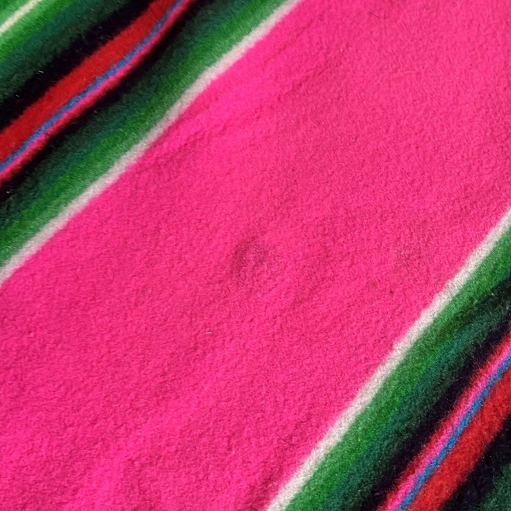 Pendleton Robes and Shawls Blanket w/ 4 Sides Of Fringe VINTAGE - Picture 4 of 7